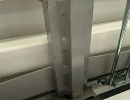 Pressure strip baffle